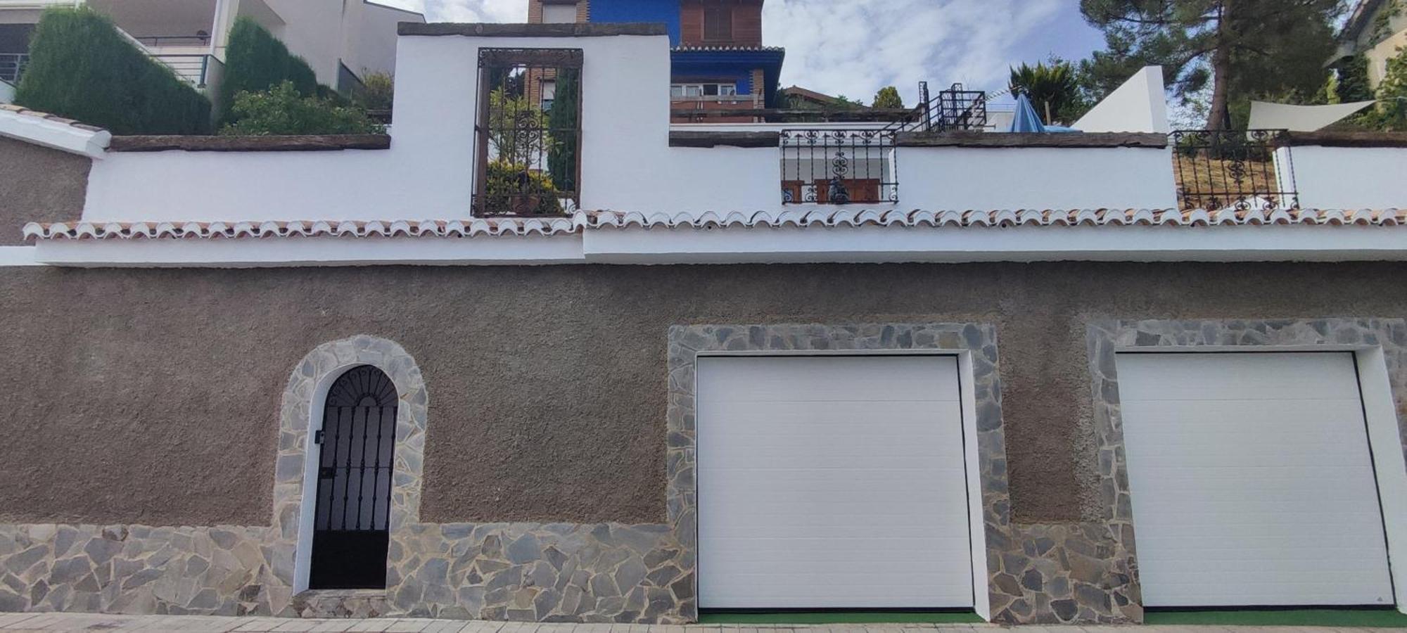Acogedor apartamento con fantásticas vistas. La Zubia  Exterior foto