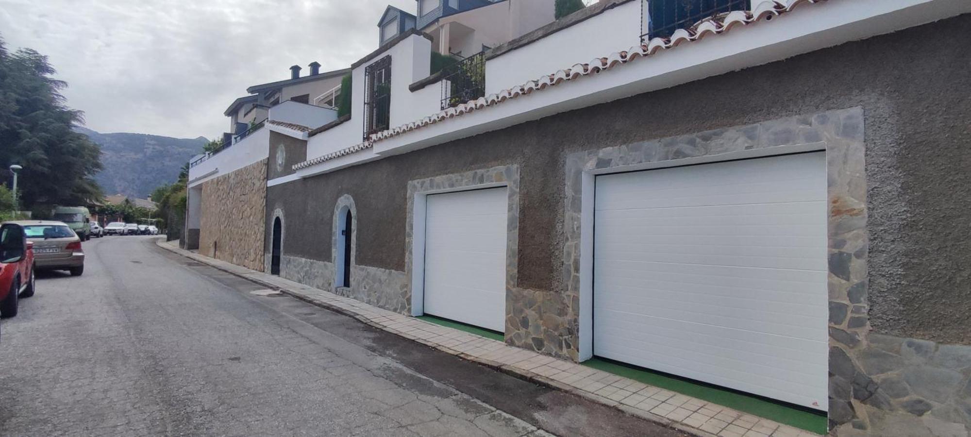Acogedor apartamento con fantásticas vistas. La Zubia  Exterior foto